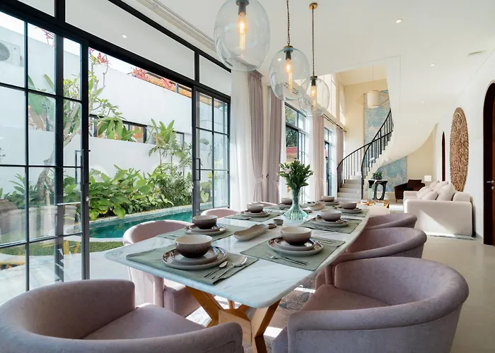 Villa 3br Bali Armonia At Singakerta With Pool And Swimming Pool By 10mins To Center *